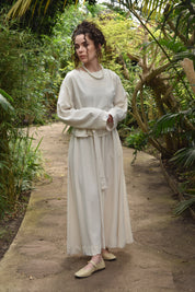 Tweedelige linnen set: rok en blouse -zand