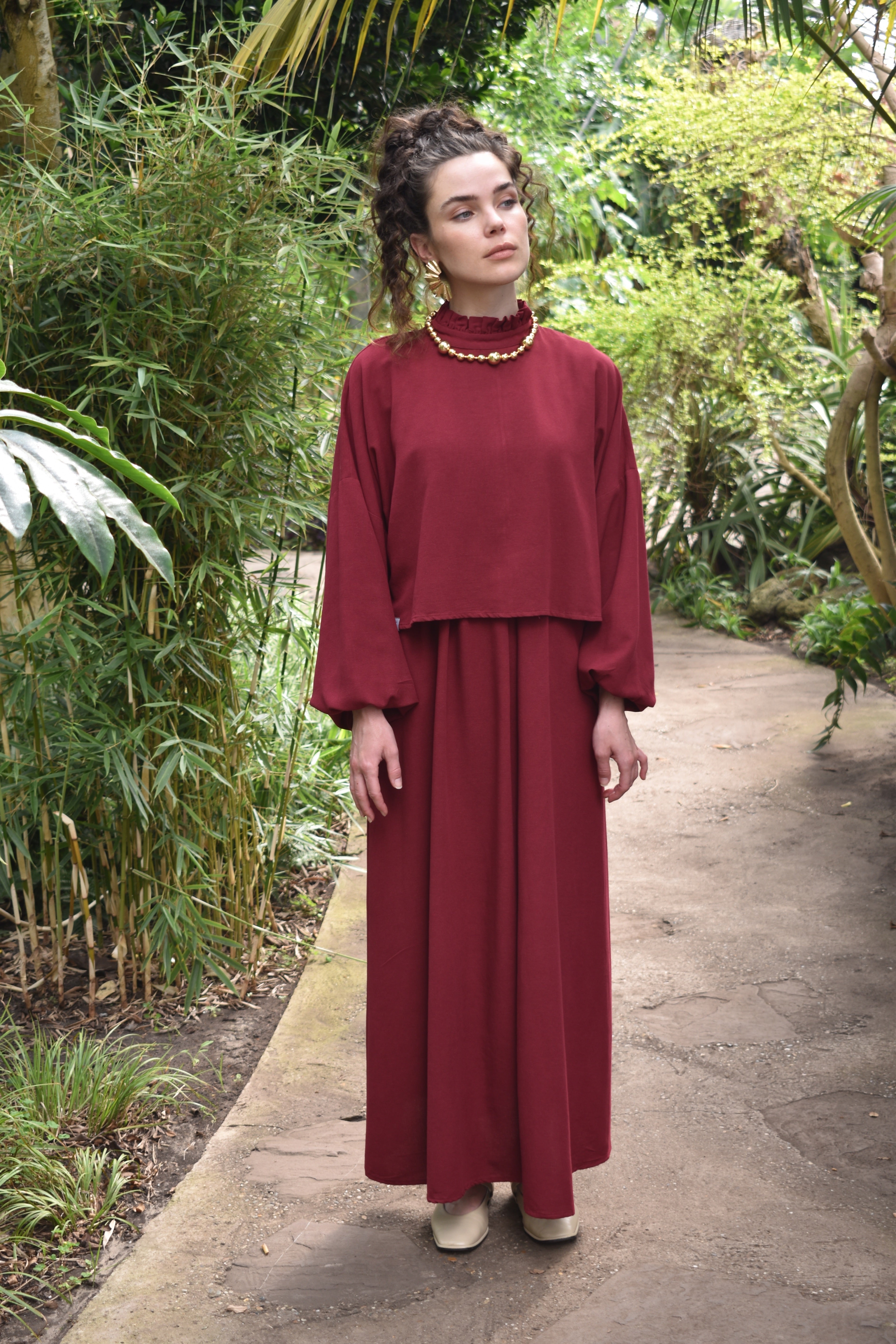 Two-piece linen set: sleeveless dress and blouse - BORDO