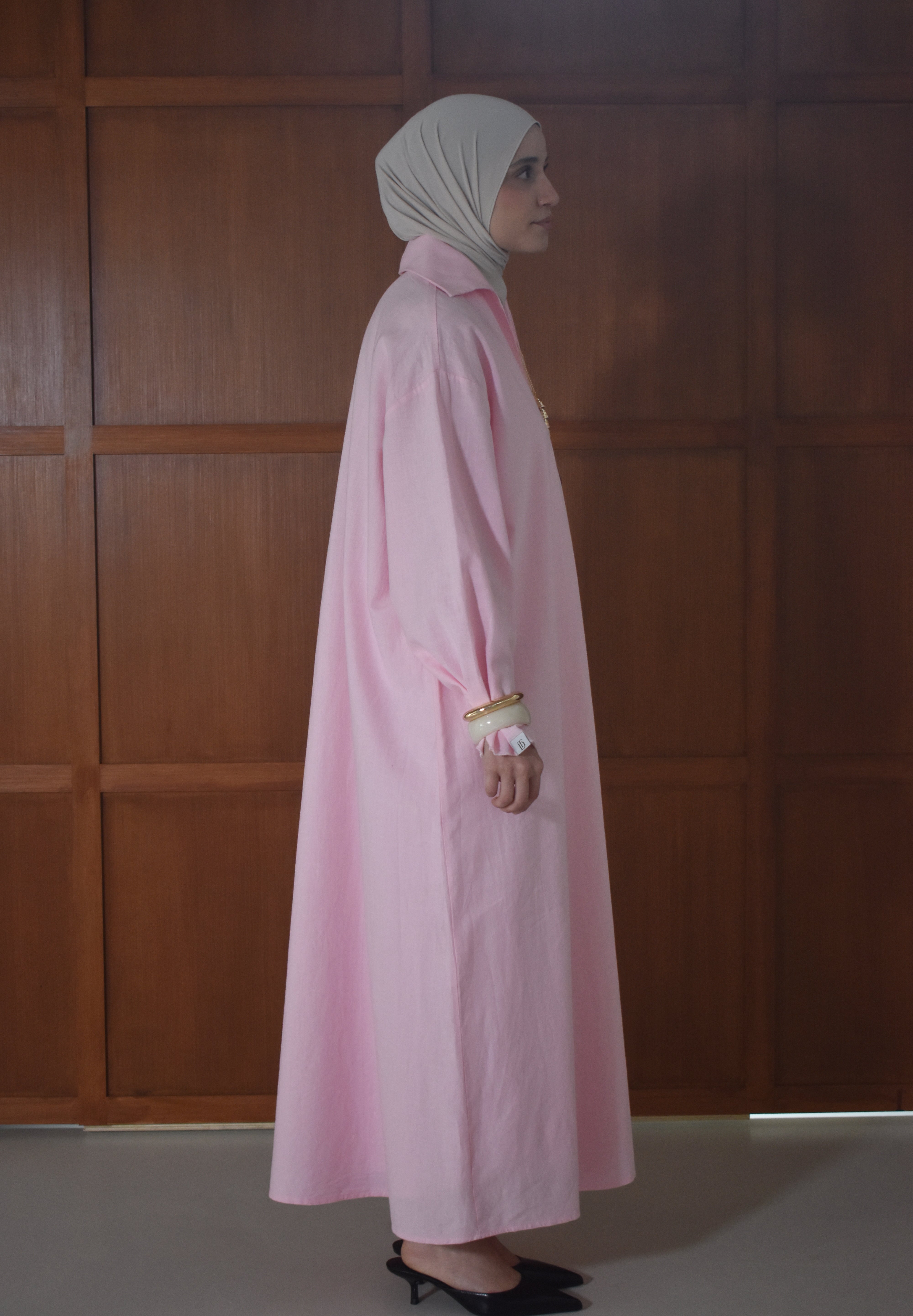 Linnen Abaya met Losse Sjaal – Zacht Roze