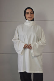 Oversized shirt met losse sjaal - roomwit